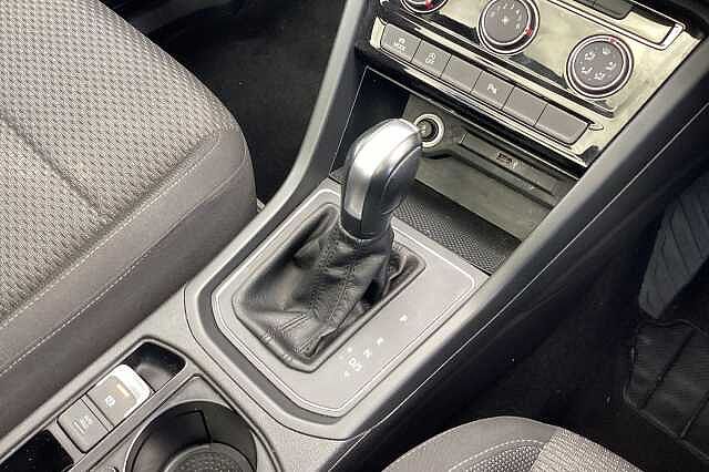 Used Volkswagen Touran 2020 for sale - 77395097: Photo 18