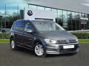 Used Volkswagen Touran 2020 for sale - 77395097: Photo