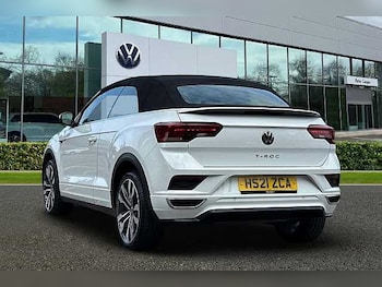 Used Volkswagen T-Roc 2021 for sale - 75931985: Photo