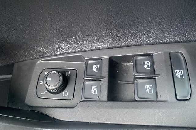 Used Volkswagen Polo 2023 for sale - 77136242: Photo 24