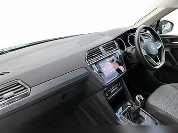 Used Volkswagen Tiguan 2024 for sale - 78526162: Photo