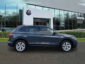 Used Volkswagen Tiguan 2024 for sale - 78526162: Photo