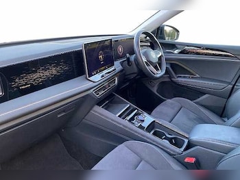 Used Volkswagen Tiguan 2024 for sale - 77906216: Photo