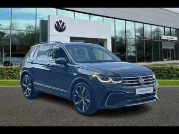 2023 (23) - 1.5 TSI (150ps) R-Line EVO DSG 5-Door