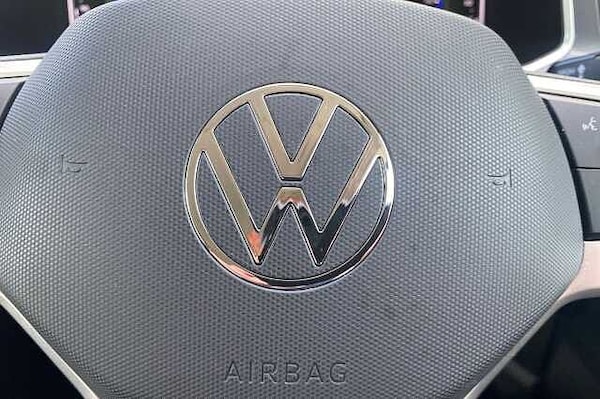 Used Volkswagen T-Roc 2022 for sale - 76257143: Photo 27