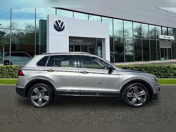 Used Volkswagen Tiguan 2019 for sale - 78018124: Photo