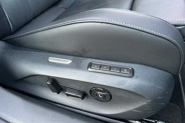 Used Volkswagen Passat for sale - 77245572: Photo 25