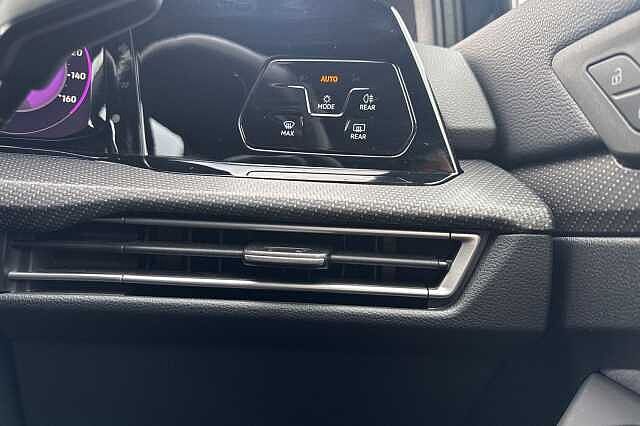 Used Volkswagen Golf 2023 for sale - 77384994: Photo 24