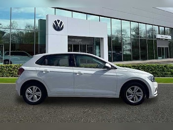 Used Volkswagen Polo 2019 for sale - 78045350: Photo