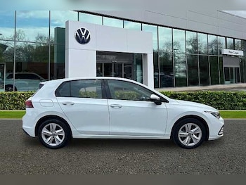 Used Volkswagen Golf 2022 for sale - 78807330: Photo