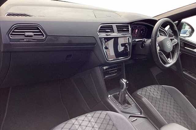Used Volkswagen Tiguan 2023 for sale - 76245851: Photo 2