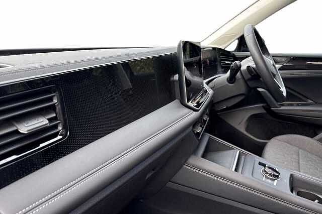 Used Volkswagen Tiguan 2024 for sale - 77891530: Photo 2