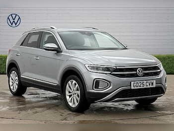 Used Volkswagen T-Roc 2025 for sale - 79489106: Photo