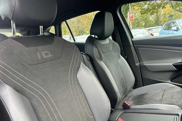Used Volkswagen ID.4 2022 for sale - 76396765: Photo 28