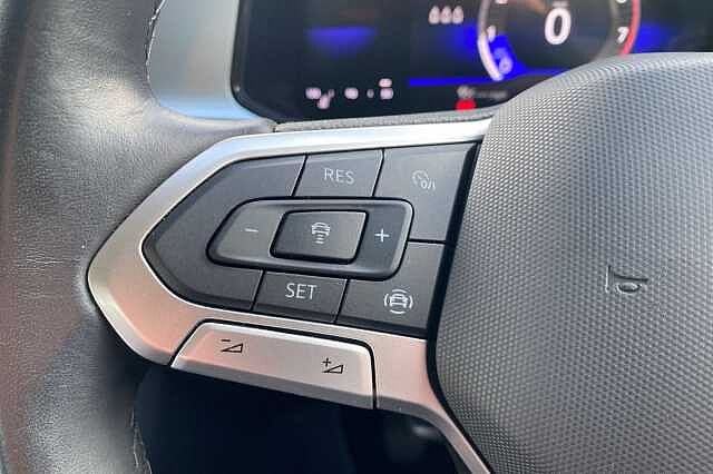 Used Volkswagen T-Roc 2022 for sale - 76064515: Photo 15