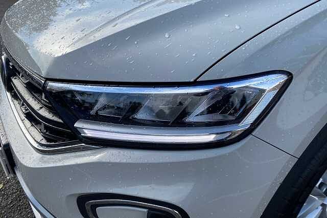 Used Volkswagen T-Roc 2022 for sale - 76064515: Photo 21