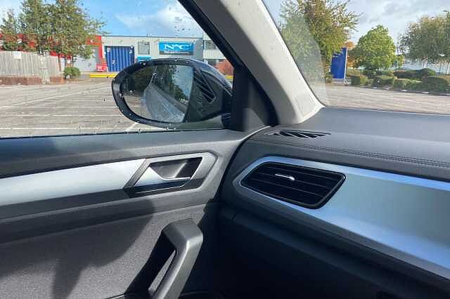 Used Volkswagen T-Roc 2022 for sale - 76064515: Photo 31