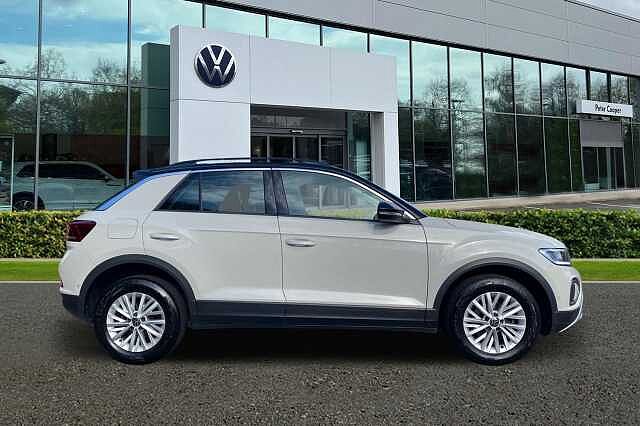 Used Volkswagen T-Roc 2022 for sale - 76064515: Photo 4