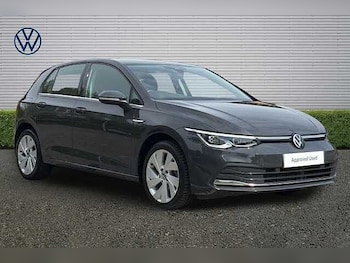 Used Volkswagen Golf 2024 for sale - 78986790: Photo