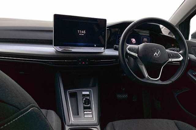 Used Volkswagen Golf 2025 for sale - 77880917: Photo 10