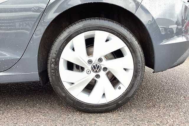 Used Volkswagen Golf 2025 for sale - 77880917: Photo 5