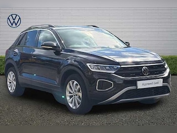 Used Volkswagen T-Roc 2025 for sale - 77077421: Photo