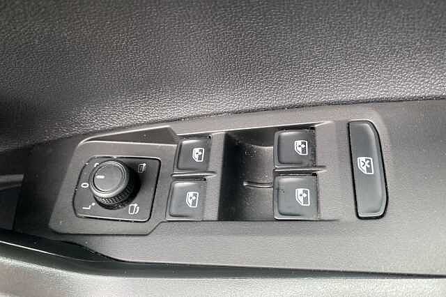 Used Volkswagen Polo 2023 for sale - 76026275: Photo 24