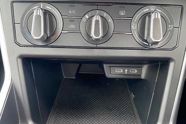Used Volkswagen Polo 2023 for sale - 76026275: Photo 28