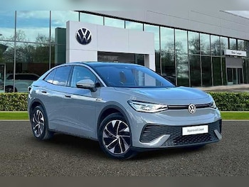 2023 (23) - Pro (77kWh) Aut. 2023MY Style (Performance) 5-Door