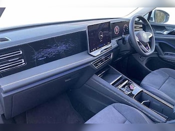 Used Volkswagen Tiguan 2025 for sale - 77077419: Photo