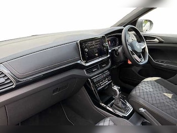 Used Volkswagen T-Cross 2024 for sale - 79330355: Photo
