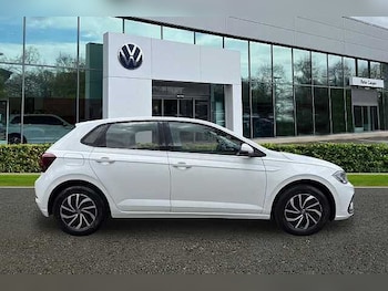 Used Volkswagen Polo 2023 for sale - 78182470: Photo
