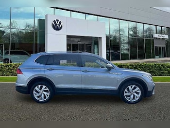 Used Volkswagen Tiguan Allspace 2022 for sale - 78154876: Photo