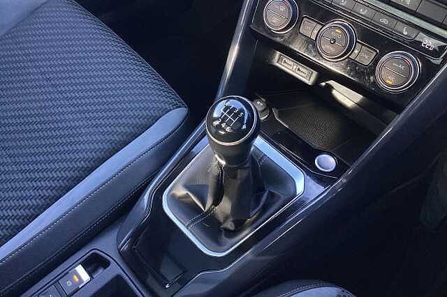 Used Volkswagen T-Roc 2019 for sale - 77409288: Photo 18