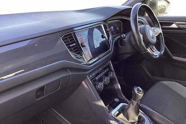 Used Volkswagen T-Roc 2019 for sale - 77409288: Photo 2