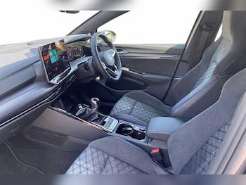 Used Volkswagen Golf 2025 for sale - 79489102: Photo