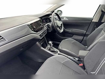 Used Volkswagen Taigo 2024 for sale - 75348685: Photo