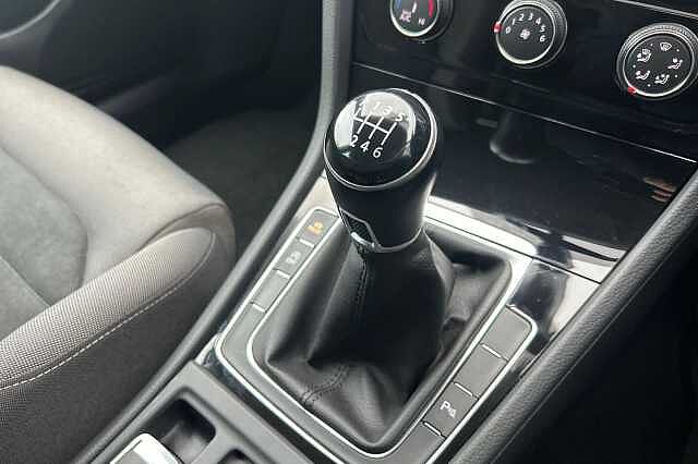 Used Volkswagen Golf 2019 for sale - 76436606: Photo 19