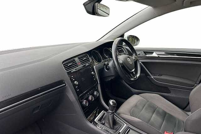 Used Volkswagen Golf 2019 for sale - 76436606: Photo 2