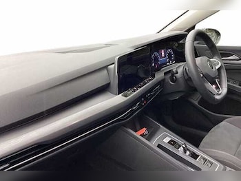 Used Volkswagen Golf 2022 for sale - 76064506: Photo 2