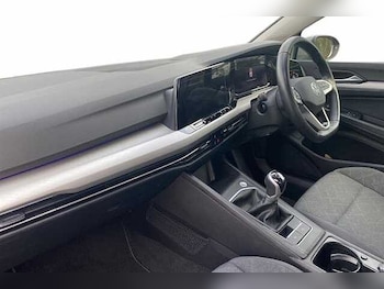 Used Volkswagen Golf 2023 for sale - 77766285: Photo