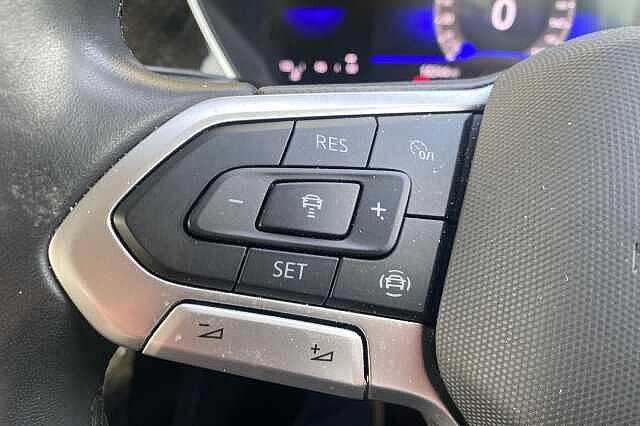 Used Volkswagen T-Cross 2023 for sale - 76299532: Photo 15