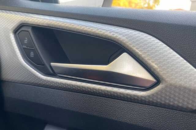 Used Volkswagen T-Cross 2023 for sale - 76299532: Photo 25