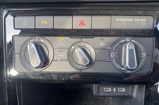 Used Volkswagen T-Cross 2023 for sale - 76299532: Photo 29
