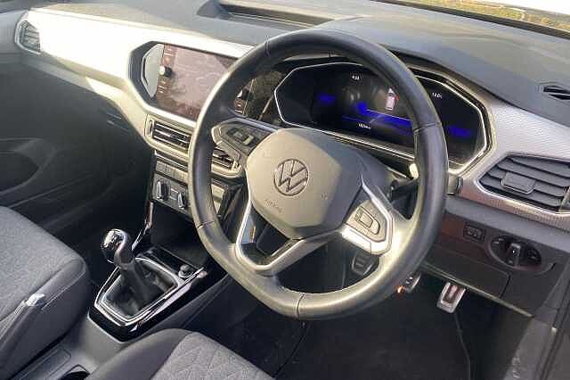 Used Volkswagen T-Cross 2023 for sale - 76299532: Photo 6