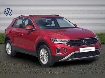 Used Volkswagen T-Roc 2023 for sale - 78176639: Photo