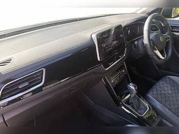 Used Volkswagen T-Roc 2022 for sale - 79563411: Photo