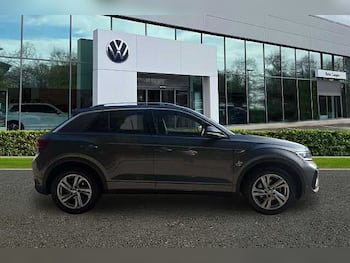 Used Volkswagen T-Roc 2022 for sale - 79563411: Photo