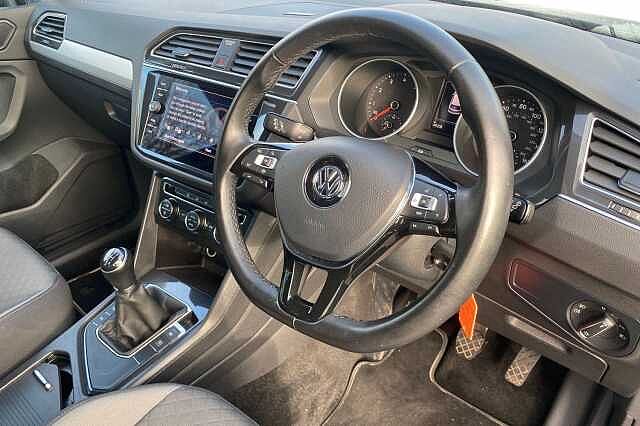 Used Volkswagen Tiguan 2020 for sale - 76497108: Photo 6
