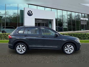Used Volkswagen Tiguan 2022 for sale - 76252709: Photo